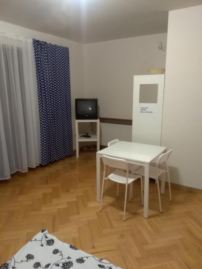 Willa Norbit Konstancin-Jeziorna Exteriör bild